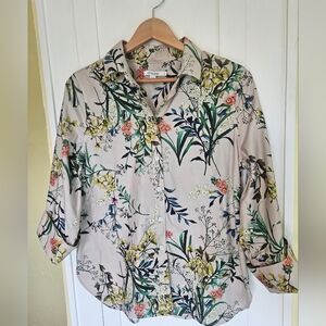Chico's Multicolor Floral Button-Down Shirt Size 1